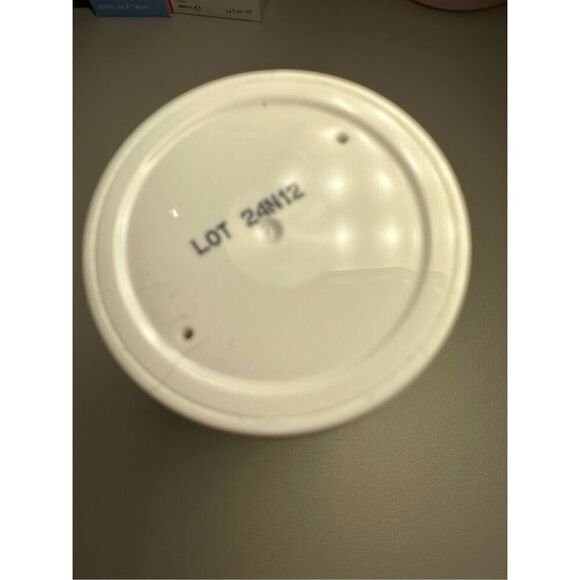 Vivier CRÈME 47 Luxe concentrate rejuvenates and restores skin in 7 essential fu - Picture 4 of 5